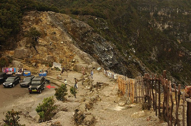 My landy at tangkuban perahu